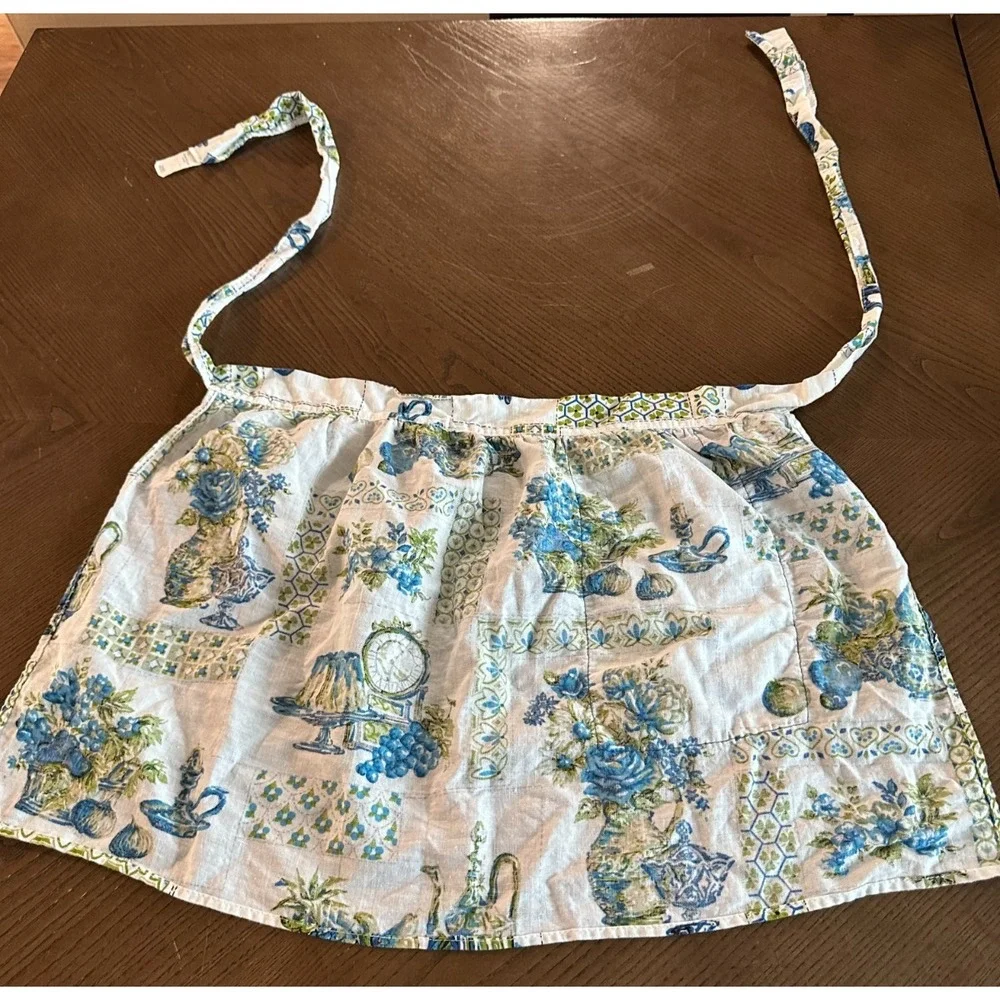 Vintage 1960's Kitchen Scenes Green Blue‎ Apron